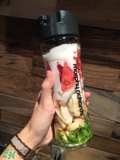 摩飛榨汁機(jī)和my juice哪個(gè)好？摩飛榨汁機(jī)和my juice對(duì)比