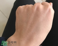 草木之心隔離霜色號(hào)試色 草木之心隔離試色圖 草木之心隔離霜色號(hào)試色 草木之心隔離試色圖