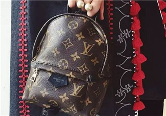 lv雙肩包怎么看真假？lv雙肩包真假辨別