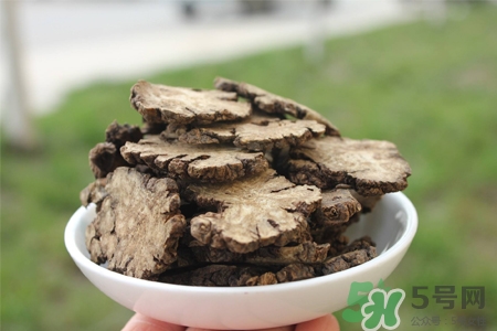 川芎的營(yíng)養(yǎng)價(jià)值 川芎的功效與作用 川芎的營(yíng)養(yǎng)價(jià)值 川芎的功效與作用