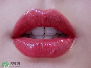 歐萊雅唇釉怎么打開?歐萊雅唇釉打不開怎么辦? 歐萊雅唇釉怎么打開?歐萊雅唇釉打不開怎么辦?