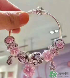 潘多拉2017新品桃花手鏈多少錢？pandora新品桃花手鏈正品價格