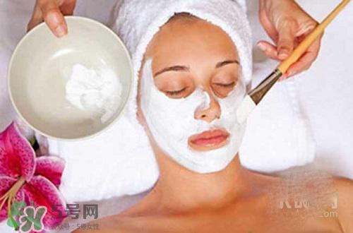 蜂蜜怎么去痘?。糠涿廴ザ挥∶婺ぴ趺醋?？