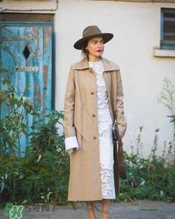 春天穿連衣裙搭配什么外套？連衣裙搭配什么外套好看？