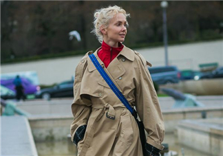 卡其色風(fēng)衣怎么搭配？卡其色風(fēng)衣怎么搭配好看？