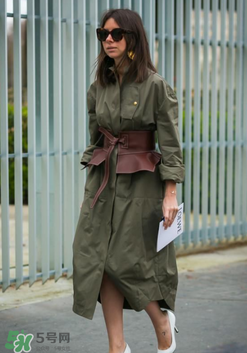 軍裝風(fēng)外套怎么搭配？軍裝風(fēng)衣服怎么搭配好看？