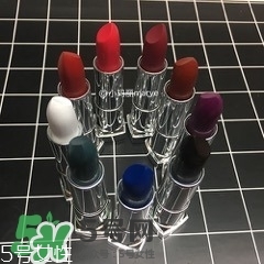 美寶蓮調色唇膏怎么樣 美寶蓮調色唇膏試色圖片 美寶蓮調色唇膏怎么樣 美寶蓮調色唇膏試色圖片