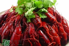 吃小龍蝦可以喝茶嗎？小龍蝦和茶能一起吃嗎？