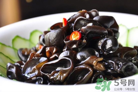 黑木耳可以隔夜吃嗎？黑木耳能過(guò)夜吃嗎？