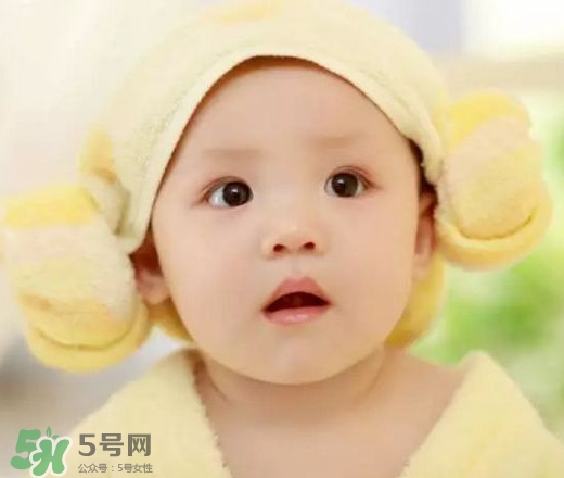 嬰兒濕疹是什么引起的？嬰兒濕疹是什么原因