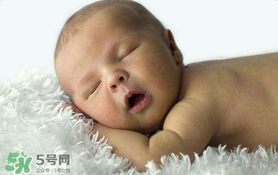 益生菌嬰兒有副作用嗎？益生菌對(duì)嬰兒產(chǎn)生副作用嗎？