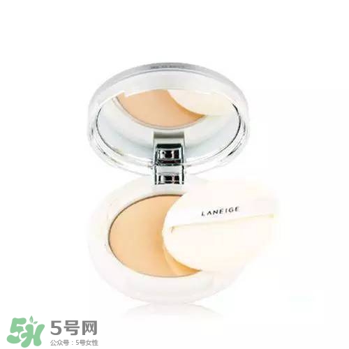 2017粉餅?zāi)膫€牌子好？2017好用的粉餅推薦