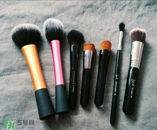 平價(jià)化妝刷推薦 什么化妝刷平價(jià)又好用 平價(jià)化妝刷推薦 什么化妝刷平價(jià)又好用