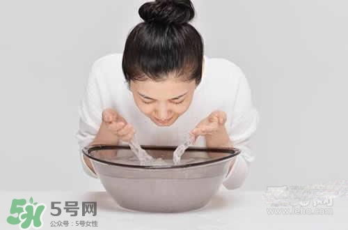 玫瑰水可以天天用嗎？玫瑰水多久用一次比較好？