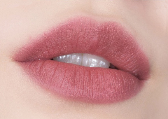 什么顏色口紅顯皮膚白 口紅哪個(gè)顏色顯皮膚白 什么顏色口紅顯皮膚白 口紅哪個(gè)顏色顯皮膚白