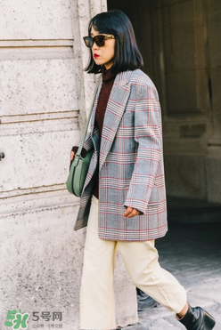 為什么今年流行趙四的西裝？趙四的西裝是什么樣的？