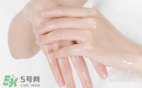 手膜做完要洗手嗎？手膜做完要不要洗手？