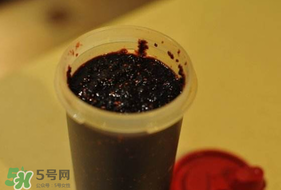 桑葚能染頭發(fā)嗎？桑葚染發(fā)劑自制