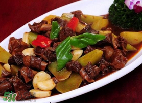 萵筍和牛肉能一起吃嗎？萵筍和牛肉能一起炒嗎？