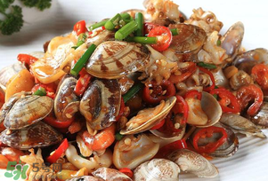 花甲里面黑色的東西能吃嗎？花甲里面黑色的是什么？