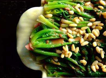 韭菜能和菠菜一起吃嗎？韭菜可以和菠菜一起吃嗎