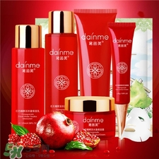 黛茵美護(hù)膚品是雜牌嗎?黛茵美品牌怎么樣? 黛茵美護(hù)膚品是雜牌嗎?黛茵美品牌怎么樣?