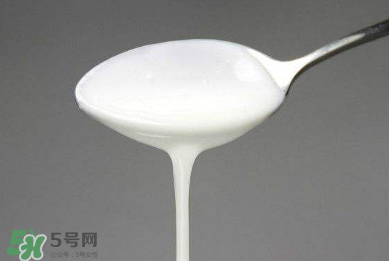 吃蝦爬子能喝酸奶嗎？蝦爬子和酸奶能一起吃嗎？