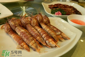 蝦爬子和菠菜能一起吃嗎？蝦爬子能和菠菜一起吃嗎？