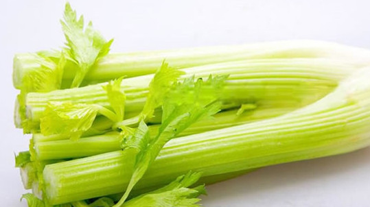 西芹是芹菜嗎？西芹和芹菜的區(qū)別