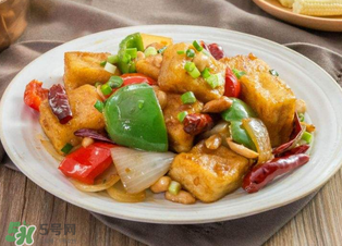 洋蔥和豆腐能一起吃嗎？洋蔥和豆腐可以一起吃嗎？