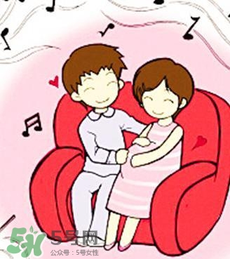 孕婦摸肚子對(duì)胎兒有什么危害嗎？孕婦摸肚子的正確方法？