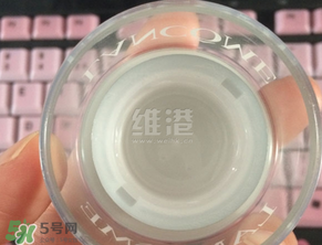 蘭蔻粉水200ml專柜價格 蘭蔻粉水200ml真假鑒別 蘭蔻粉水200ml專柜價格 蘭蔻粉水200ml真假鑒別