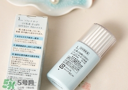 蘇菲娜藍(lán)小花和白小花哪個好？sofina蘇菲娜藍(lán)小花和白小花對比