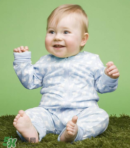 寶寶遲遲不肯說話該怎么辦？寶寶說話晚的正確引導辦法