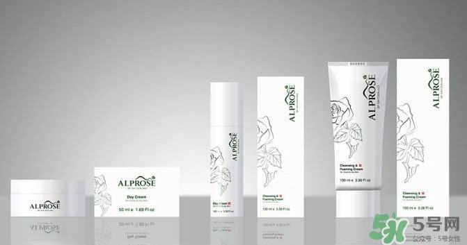 一套化妝品都包括什么？一套化妝品有哪些東西