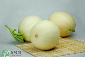 香瓜和菠蘿能一起吃嗎？香瓜和菠蘿可以吃嗎？