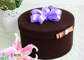 母親節(jié)要送婆婆禮物嗎？母親節(jié)要給婆婆買禮物嗎？