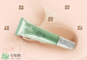 用cc霜還用bb霜嗎？用cc霜之前需要用bb嗎？