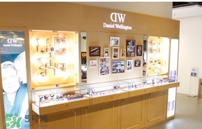 dw手表香港專柜在哪里？dw手表香港多少錢？