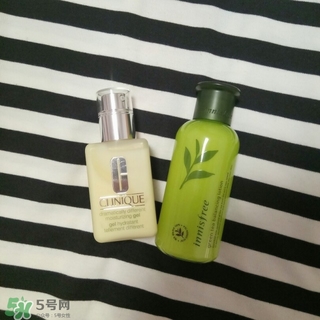 混油皮夏天用的護(hù)膚品 混油皮夏季護(hù)膚日常推薦 混油皮夏天用的護(hù)膚品 混油皮夏季護(hù)膚日常推薦