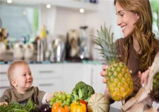 嬰兒能吃菠蘿嗎？寶寶能吃菠蘿嗎？