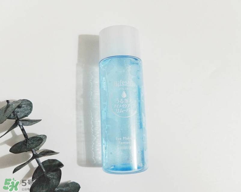 混油皮夏天用的護(hù)膚品 混油皮夏季護(hù)膚日常推薦 混油皮夏天用的護(hù)膚品 混油皮夏季護(hù)膚日常推薦