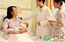 夏天坐月子可以吹風扇嗎？夏天風扇能不能給產(chǎn)婦用？