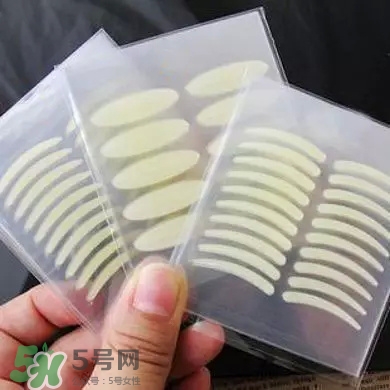 長(zhǎng)期用假睫毛雙眼皮貼對(duì)眼睛有什么傷害？