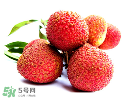 荔枝為什么要泡在水里？荔枝泡鹽水多久？