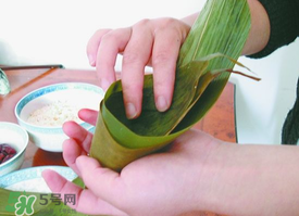 干粽葉泡多長(zhǎng)時(shí)間？干粽葉要泡多長(zhǎng)時(shí)間才能包粽子？