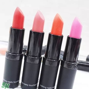 嬌蘭小黑裙唇膏孕婦可以用嗎懷孕可以用嬌蘭小黑裙唇膏嗎 嬌蘭小黑裙唇膏孕婦可以用嗎懷孕可以用嬌蘭小黑裙唇膏嗎