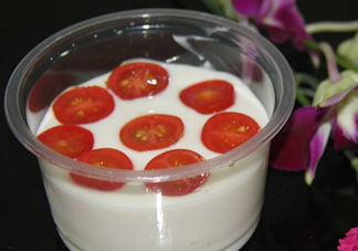 西紅柿能和酸奶一起吃嗎？酸奶可以和西紅柿一起吃嗎