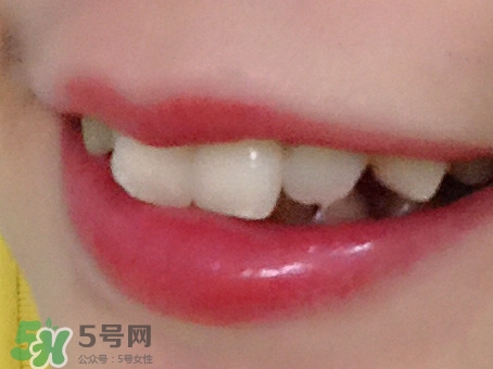 嬌蘭小黑裙003多少錢？嬌蘭小黑裙唇膏003專柜價格