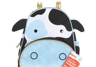 餃子的奶牛背包是什么牌子？寶寶背包應(yīng)該怎么挑選？